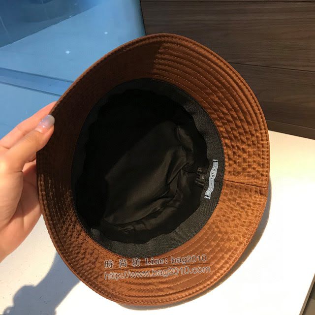 Prada男女同款帽子 普拉達經典倒三角漁夫帽遮陽帽  mm1488